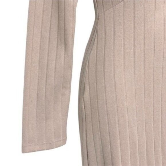 Revolve ASTR The Label Dress Long Sleeve Twist Front Dress In Oatmeal Size Small - Picture 3 of 9